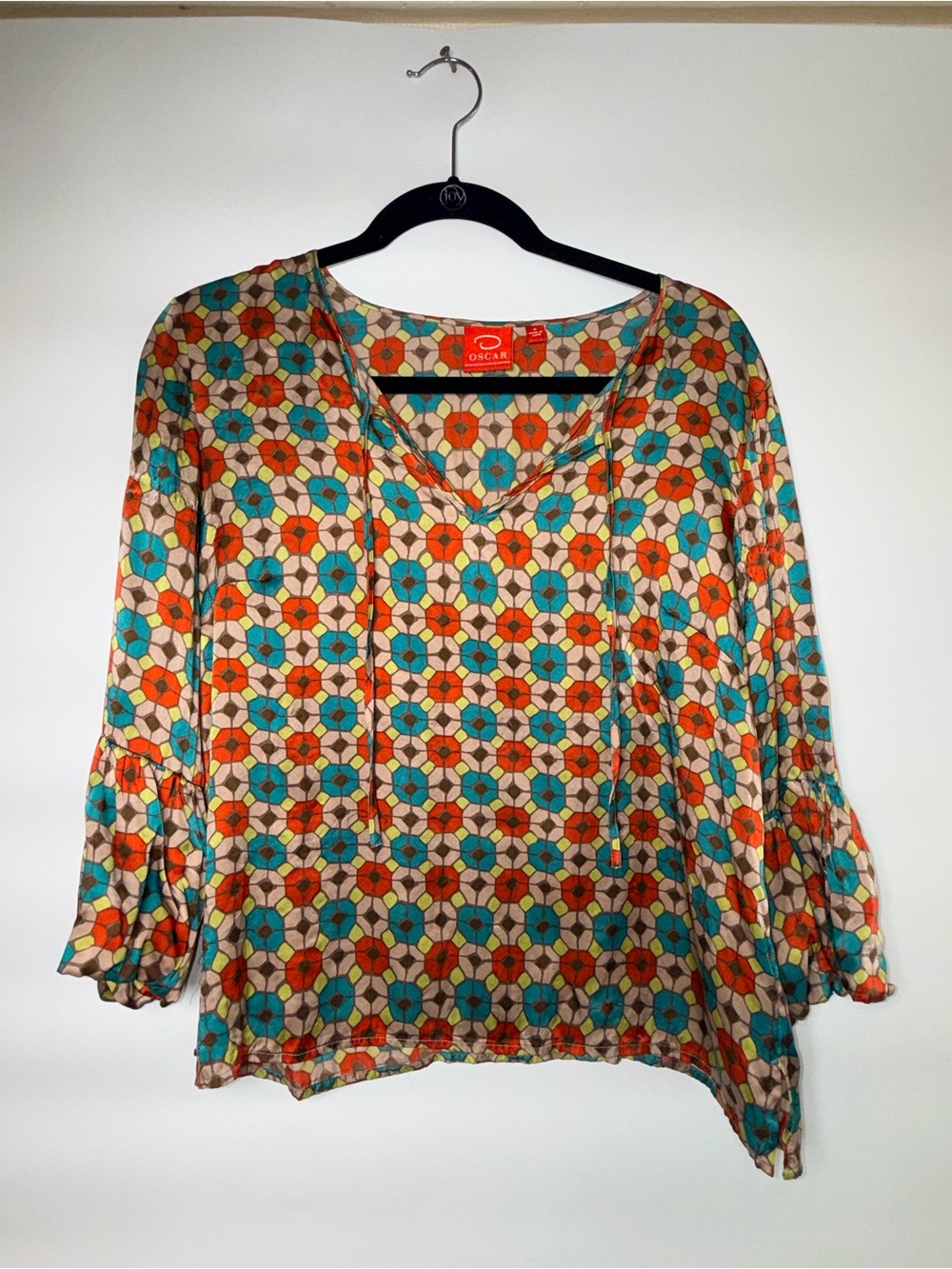 Oscar De La Renta Silk Blouse 8 Mod Geometric Boho Peasant Tunic Tie Neck Top